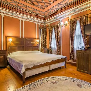 Hotel Old Legends