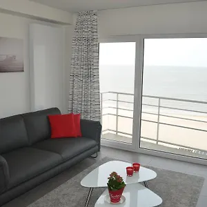 Appartement 4b @ Longchamp 